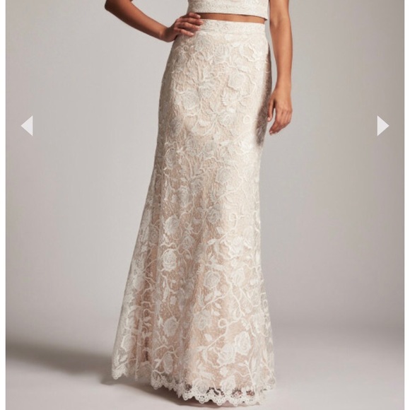 Wedding Dress - Picture 2 of 6